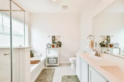 7407 Parkview Drive, Hitchcock, TX 77563 - Photo 22