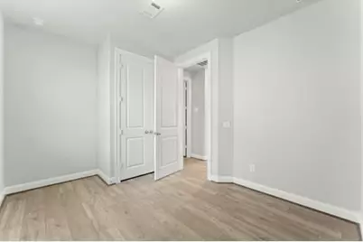 724 Lake Lacosta Drive, Katy, TX 77493 - Photo 24