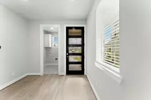 724 Lake Lacosta Dr, Katy, TX 77493 - Photo 4