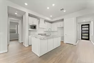 724 Lake Lacosta Dr, Katy, TX 77493 - Photo 8