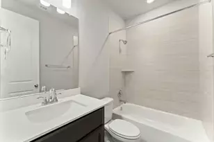 724 Lake Lacosta Dr, Katy, TX 77493 - Photo 22