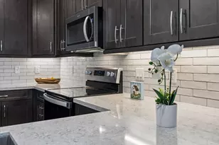 6804 Westview Dr, Houston, TX 77055 - Photo 8