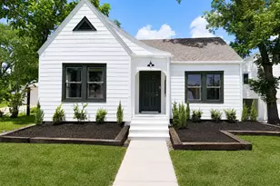 122 N Holland St, Bellville, TX 77418 - Photo 1