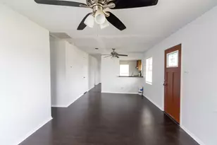 629 13th Ave N, Texas City, TX 77590 - Photo 8