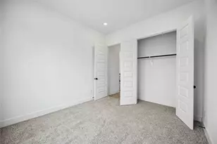 8107 Calhoun Rd, Houston, TX 77033 - Photo 14