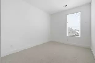 2056 Johanna Dr, Houston, TX 77055 - Photo 18