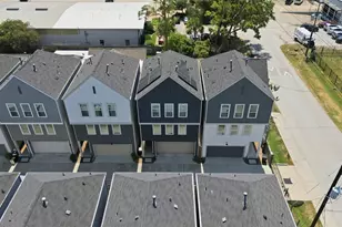 2056 Johanna Dr, Houston, TX 77055 - Photo 24
