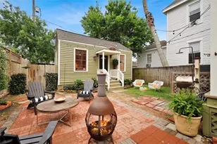 1305 Postoffice, Galveston, TX 77550 - Photo 30