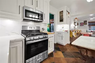 1305 Postoffice, Galveston, TX 77550 - Photo 14