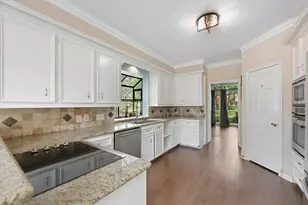 5115 Westerham Pl, Houston, TX 77069 - Photo 10
