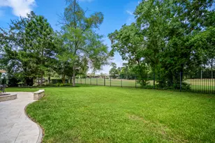 7 Chivary Oaks Ct, The Woodlands, TX 77382 - Photo 48
