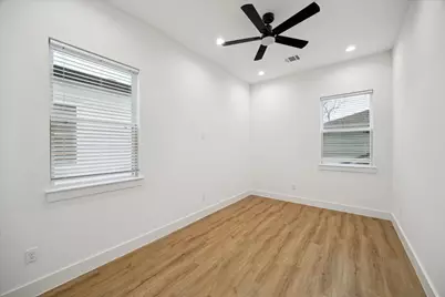 3511 Rogers Street, Houston, TX 77022 - Photo 16