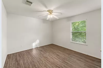 87 N Delta Mill Circle, The Woodlands, TX 77385 - Photo 14