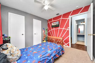 2519 Colonial Ridge Drive, Friendswood, TX 77546 - Photo 16