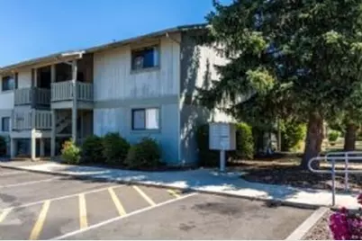 1051 E Central St, Sutherlin, OR 97479 - Photo 2