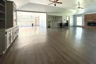 7178 Rolling Fork Dr, Dallas, TX 75227 - Photo 2