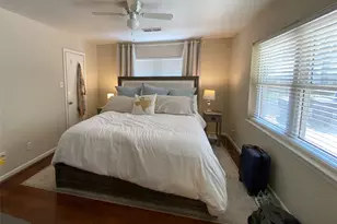 1121 Columbia St, Houston, TX 77008 - Photo 8