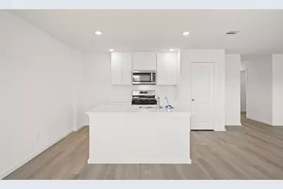 641 Iron Horse Drive, Conroe, TX 77303 - Photo 2