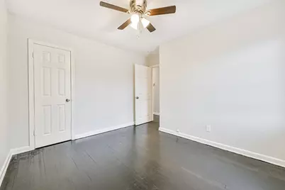 5855 Beldart Street, Houston, TX 77033 - Photo 22