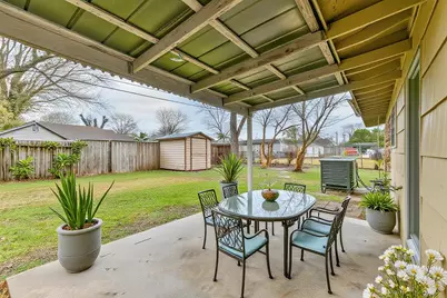 5855 Beldart Street, Houston, TX 77033 - Photo 6