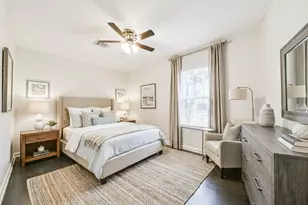 5855 Beldart St, Houston, TX 77033 - Photo 16
