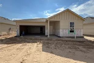 25427 Blossom Ct, Montgomery, TX 77316 - Photo 2