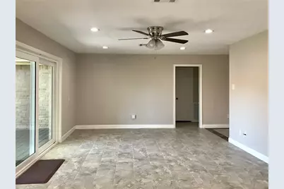 5470 Carew Street, Houston, TX 77096 - Photo 10