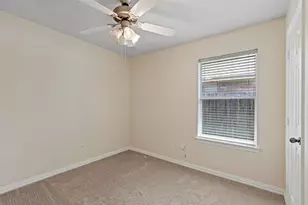 1846 Sherwood Forest Cir, League City, TX 77573 - Photo 12