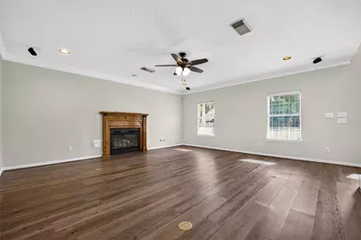 8710 Kerr Drive, Tomball, TX 77375 - Photo 12