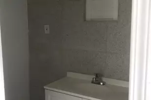 801 Gay Hill St, Brenham, TX 77833 - Photo 8