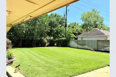 8406 Green Valley Drive, Sugar Land, TX 77479 - Photo 38
