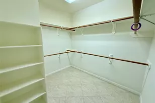 8406 Green Valley Dr, Sugar Land, TX 77479 - Photo 24