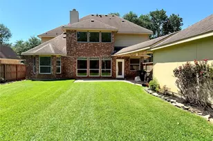 8406 Green Valley Dr, Sugar Land, TX 77479 - Photo 40