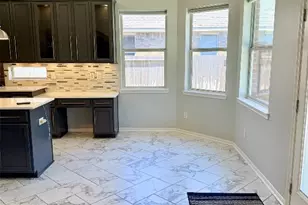 8406 Green Valley Dr, Sugar Land, TX 77479 - Photo 12