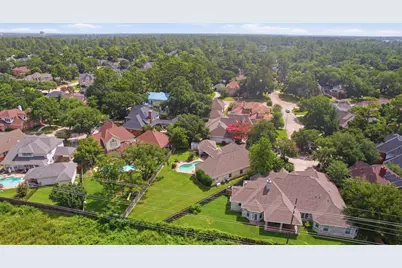7114 Centre Oaks Drive, Houston, TX 77069 - Photo 48
