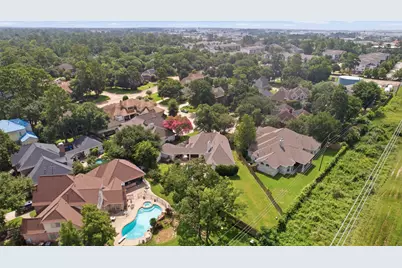 7114 Centre Oaks Drive, Houston, TX 77069 - Photo 46