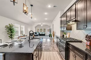 2930 Yaupon Grove Ln, Conroe, TX 77385 - Photo 12