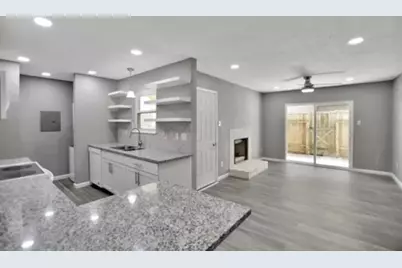 7600 Emmett F Lowry Expressway #313, Texas City, TX 77591 - Photo 4