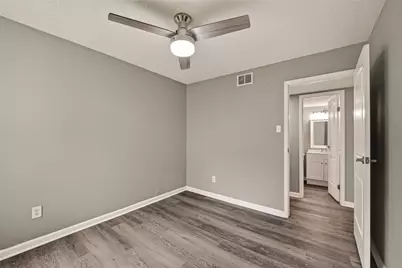 7600 Emmett F Lowry Expressway #313, Texas City, TX 77591 - Photo 18