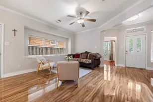 7138 Sun Village Dr, Houston, TX 77083 - Photo 6