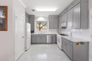 7138 Sun Village Dr, Houston, TX 77083 - Photo 8