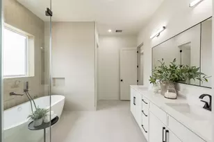 1122 E 27th St, Houston, TX 77009 - Photo 32