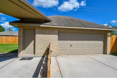 10018 Park Meadow, Houston, TX 77089 - Photo 28