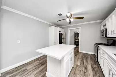 311 N Milby Street, Houston, TX 77003 - Photo 6