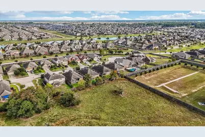 18423 Weeping Spring Drive, Cypress, TX 77429 - Photo 28