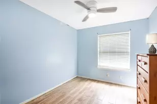 4423 Field Meadow Dr, Katy, TX 77449 - Photo 16