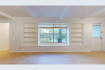 347 Forest Lake Drive, Seabrook, TX 77586 - Photo 6