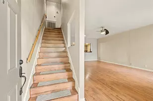 1646 Prairie Mark Ln, Houston, TX 77077 - Photo 2