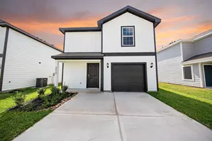 22748 American Kestrel Ct, Splendora, TX 77372 - Photo 2