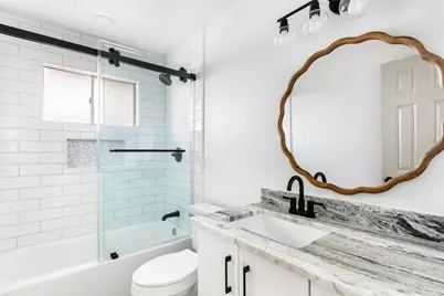 2403 Heather Street, Highlands, TX 77562 - Photo 22